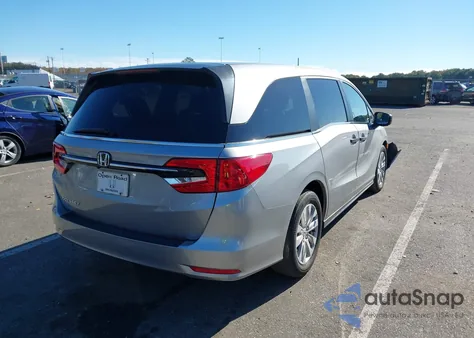 2022 Honda Odyssey Lx z USA, uszkodzony, nr VIN 5FNRL6H29NB009148